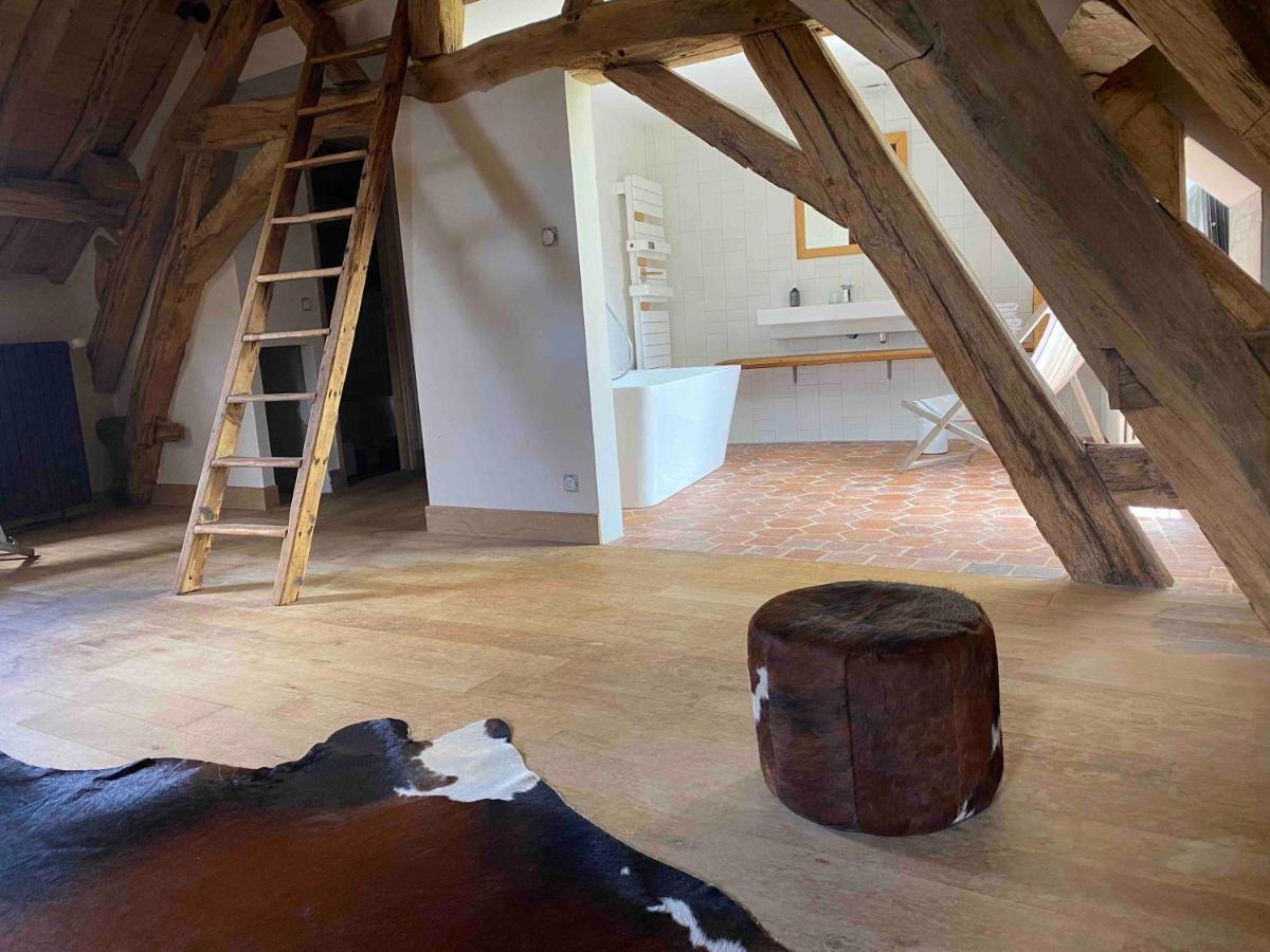 La Ferme De Chatenoy - Le Mouton Noir Екстер'єр фото